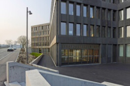 Flux Design™ – Signaletik – Corporate Design